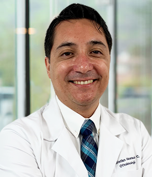 Dr.Cristian Montecinos