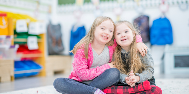 SÍNDROME DE DOWN: CONTROLES DE SALUD POR ETAPAS Y APOYO AL DESARROLLO